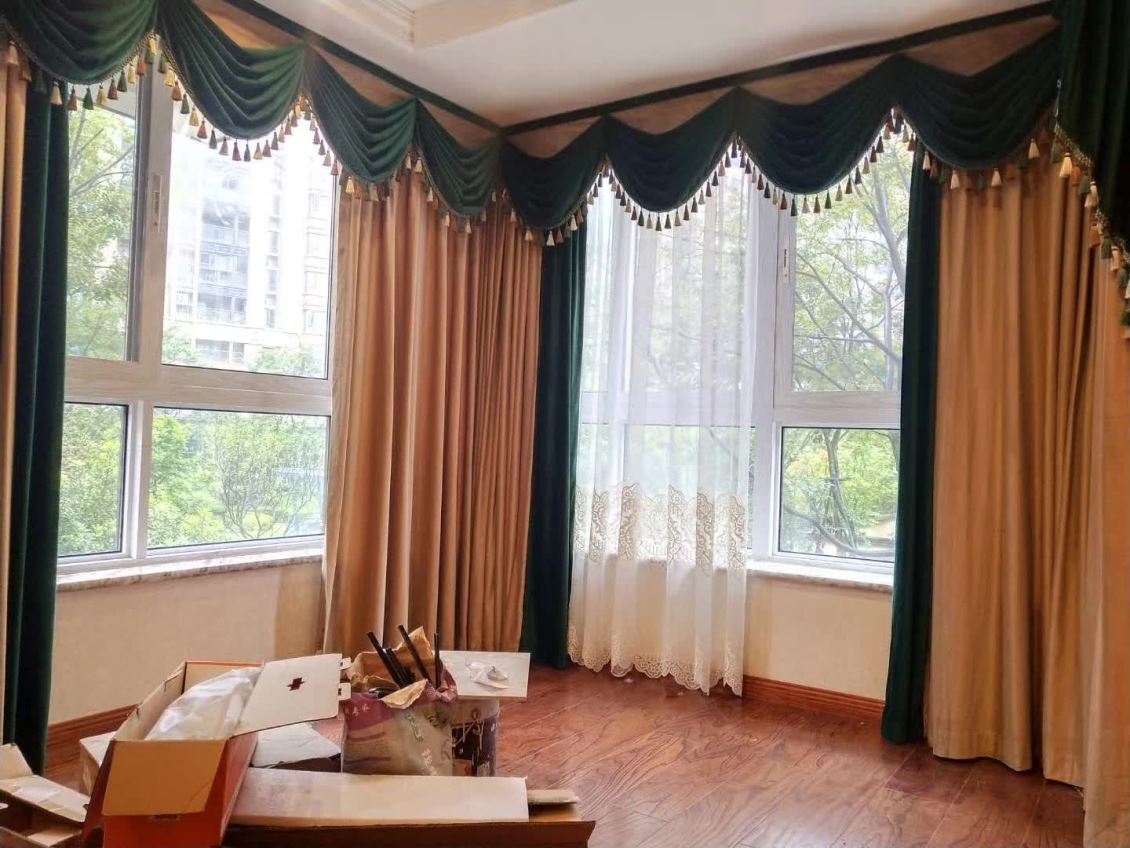 办公室窗帘的样式，窗帘样式特点，办公室窗帘